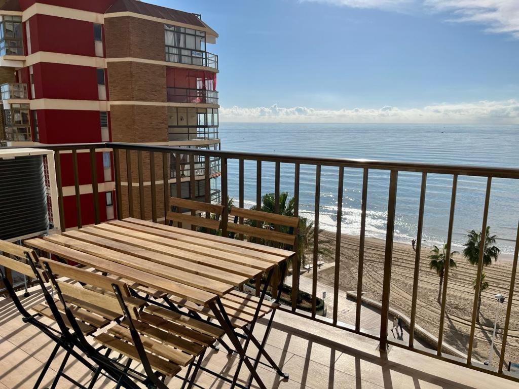 Apartamento Frente Al Mar En Calpe Con Parking Para 4 Personas ภายนอก รูปภาพ